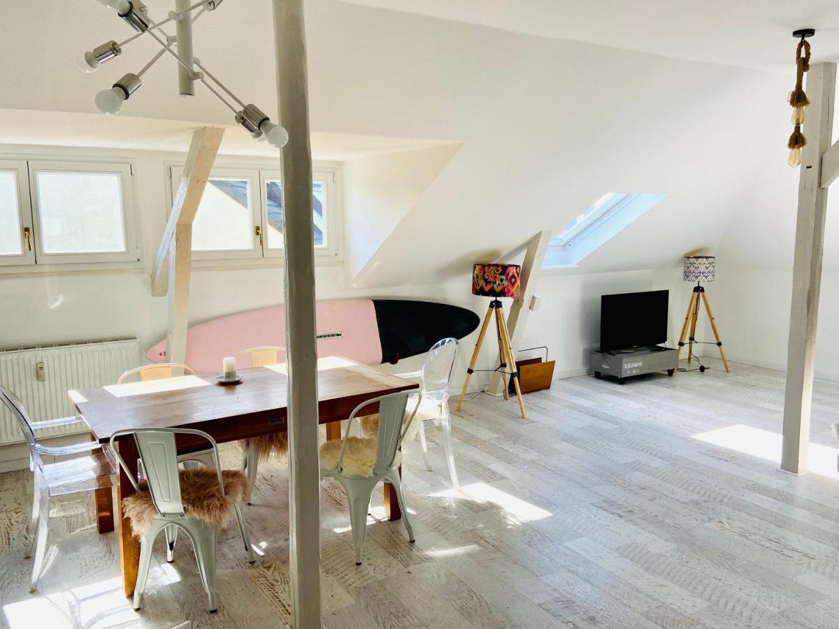 Appartement Ankerplatz Neumuenster, Parkplatz Extérieur photo