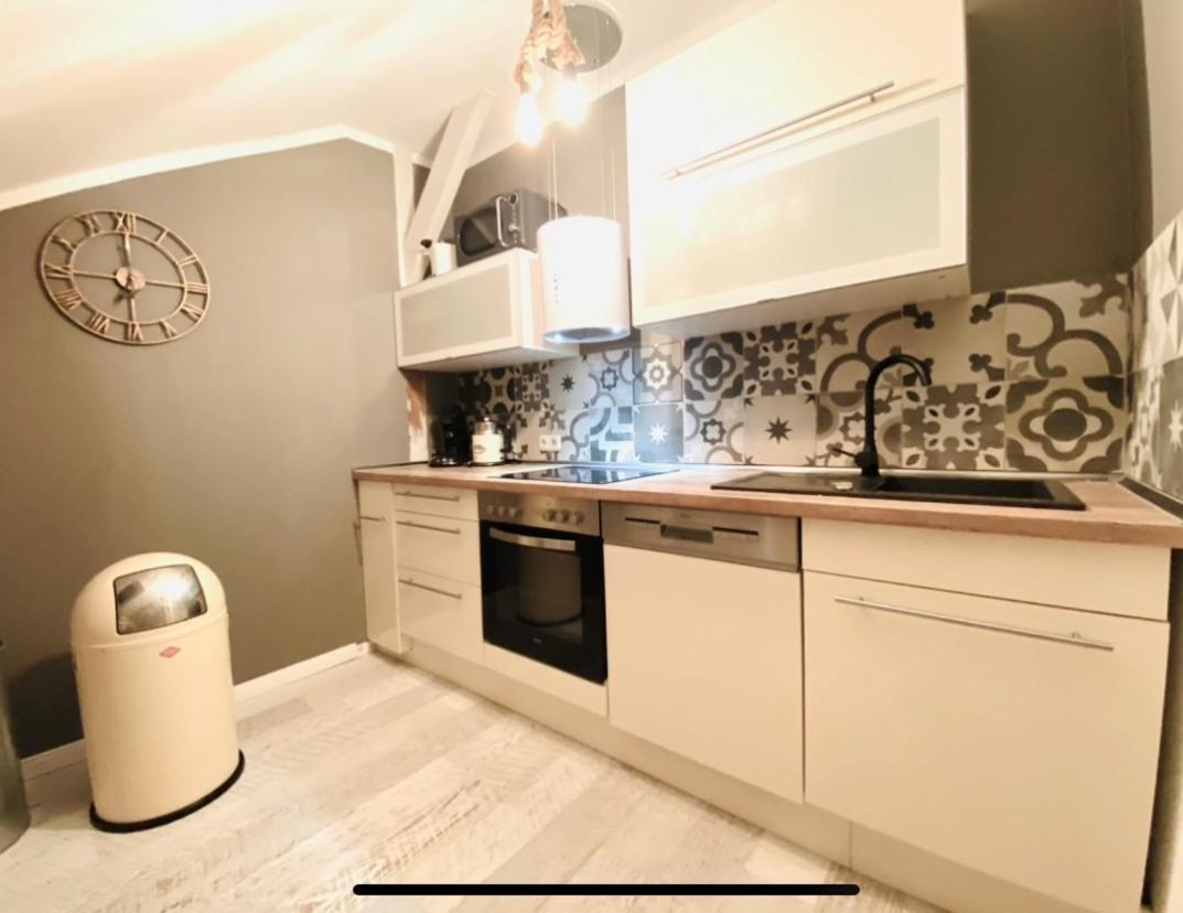Appartement Ankerplatz Neumuenster, Parkplatz Extérieur photo